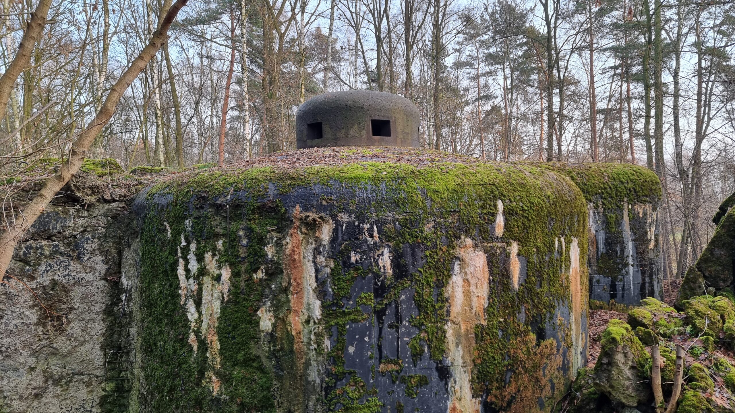 Pancerna kopuła schronu bojowego nr 53